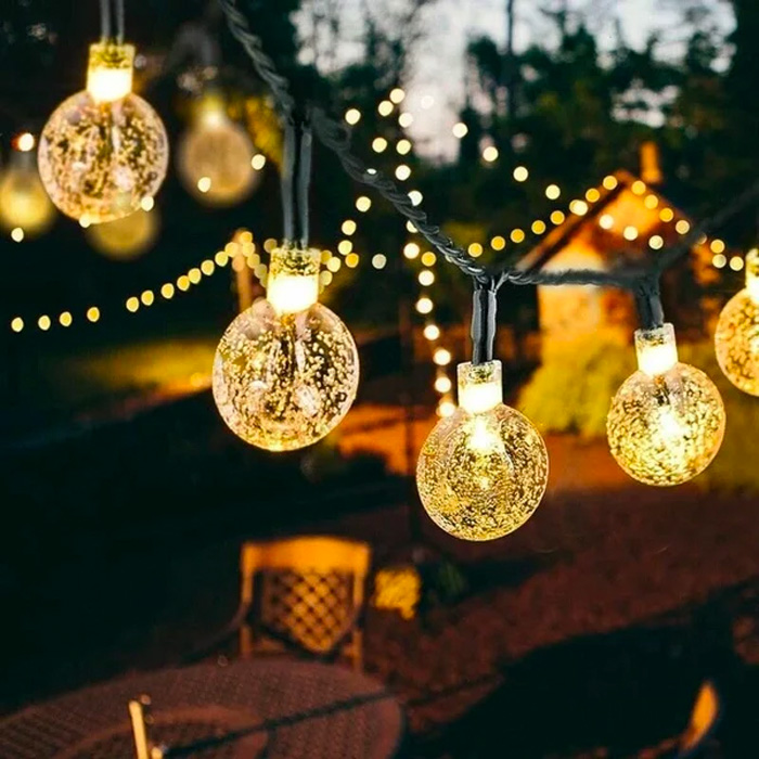 BulbLights, 50 darab beltéri és kültéri retro LED lámpa, amelyeket napenergiával tölthet fel
