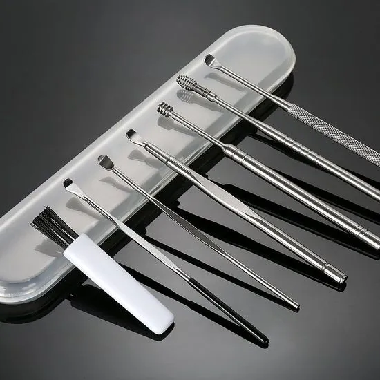 EarCleaningKit, 7 darabos készlet kiegészítőkkel a biztonságos fültisztításhoz